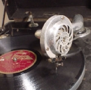 Gram&oacute;fono del U245